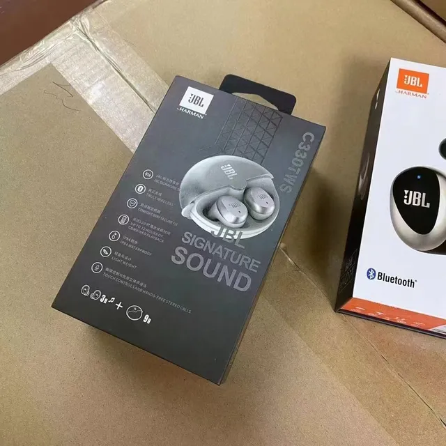 JBL C330TWS Silver Black Dual-Tone Metallic Finish Circular Charging Case TWS Earbuds 4