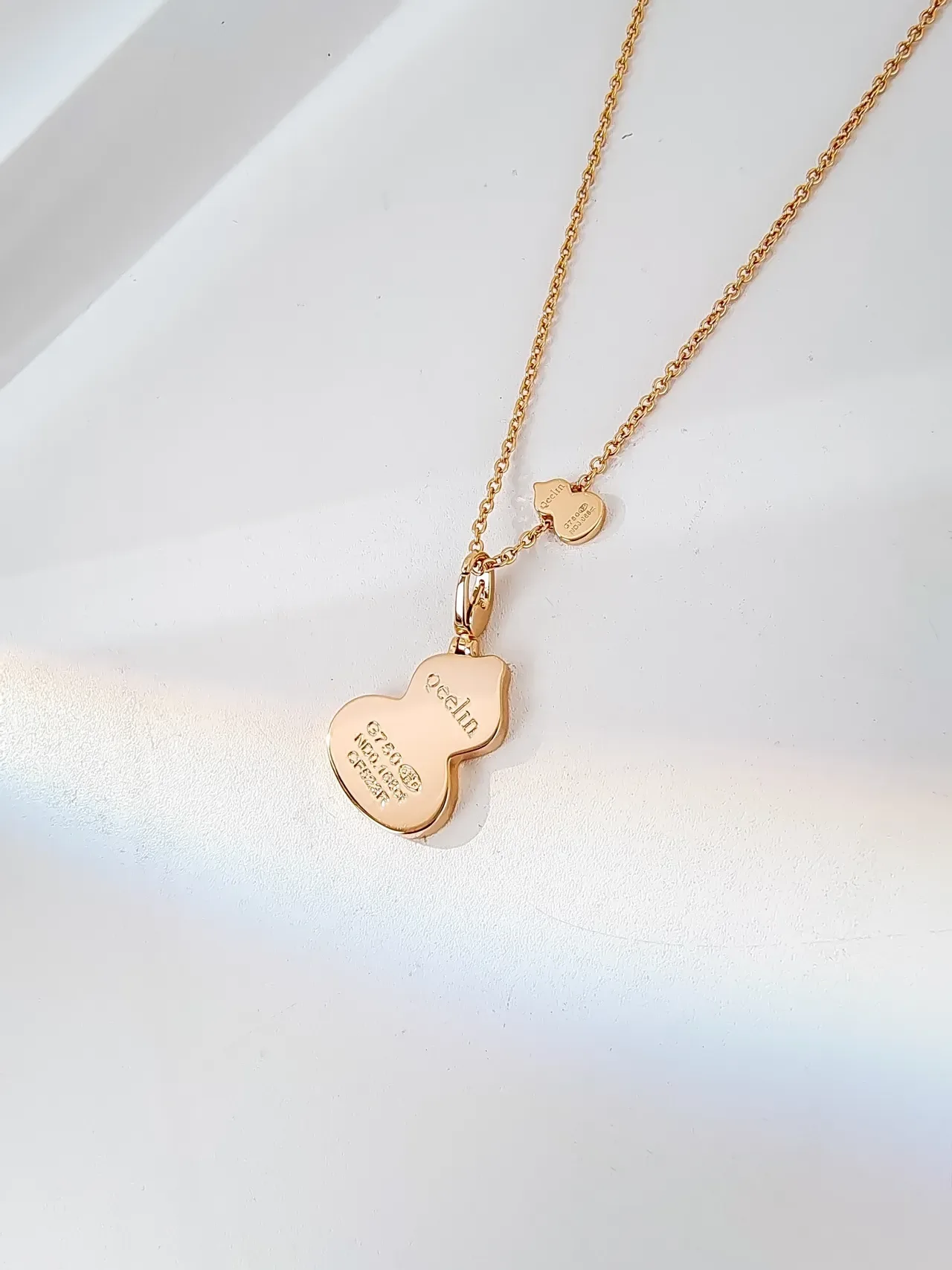 JIL SANDER Gourd-Shaped Pink Enamel Pavé Halo Necklace 5