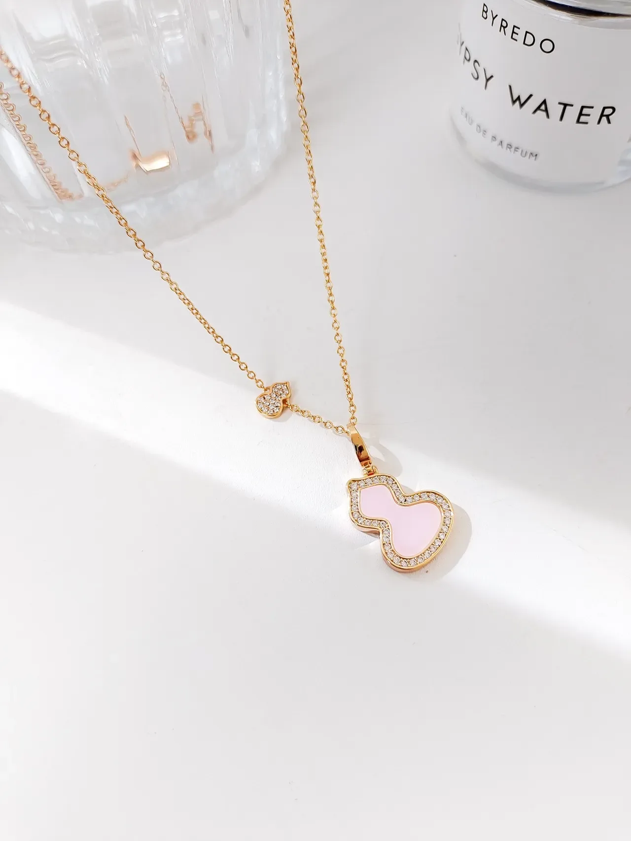 JIL SANDER Gourd-Shaped Pink Enamel Pavé Halo Necklace 8