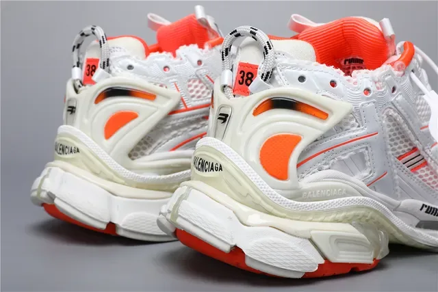 Kith Runner Beige/Orange Lifestyle Sneakers 2