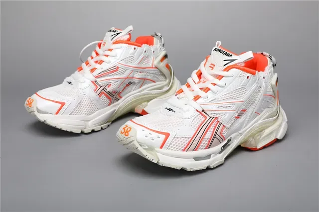 Kith Runner Beige/Orange Lifestyle Sneakers 5