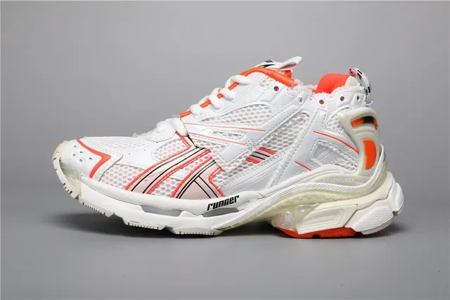 Kith Runner Beige/Orange Lifestyle Sneakers 9