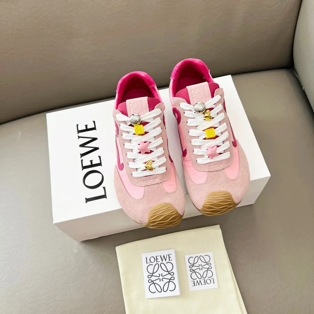 Loewe Flow Runner Chaussures Lifestyle Rose Logo Anagram 6