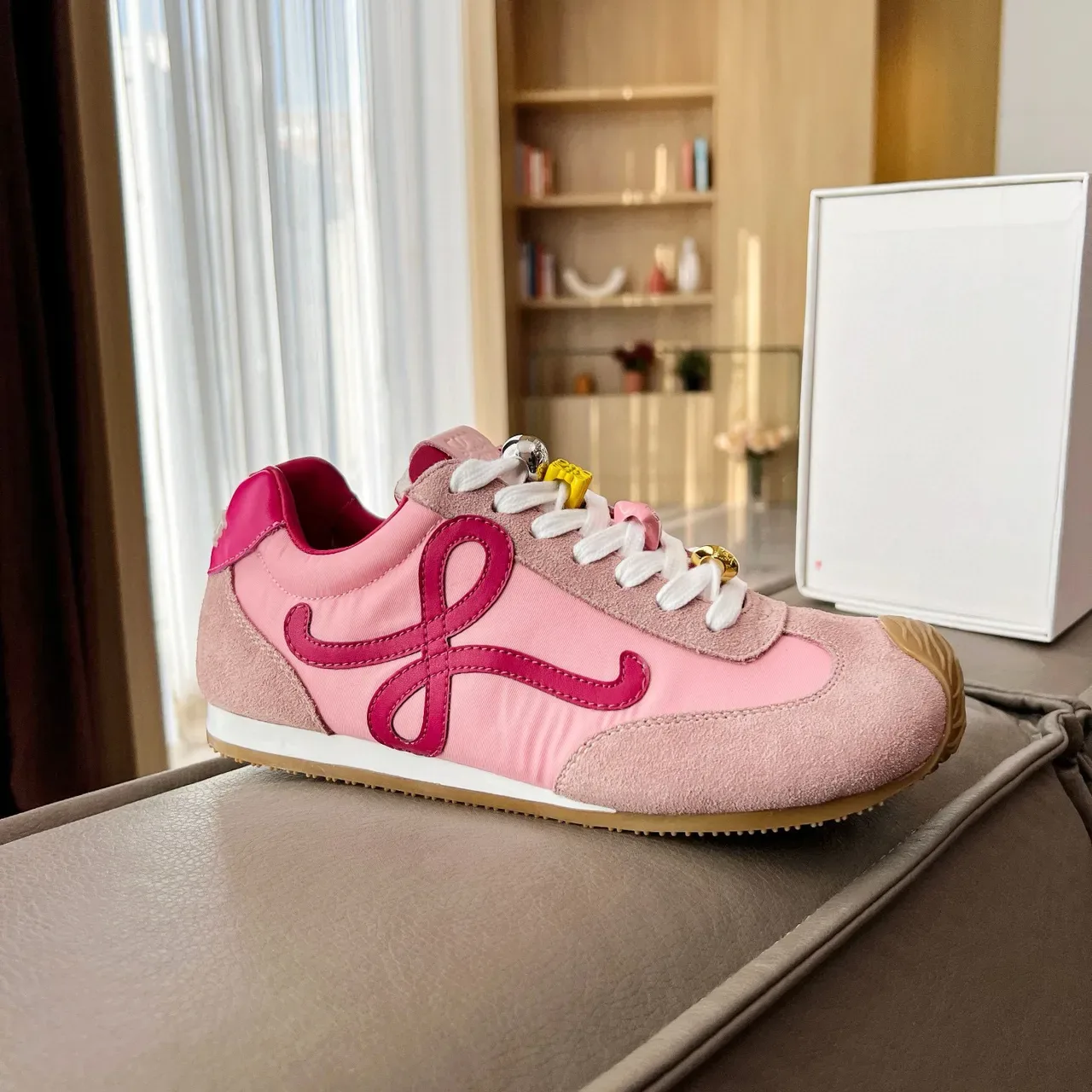 Loewe Flow Runner Chaussures Lifestyle Rose Logo Anagram 9