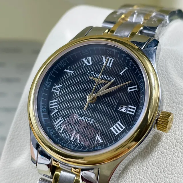 Longines Montre en acier inoxydable bicolore noir et or avec cadran guilloché de quartz 2