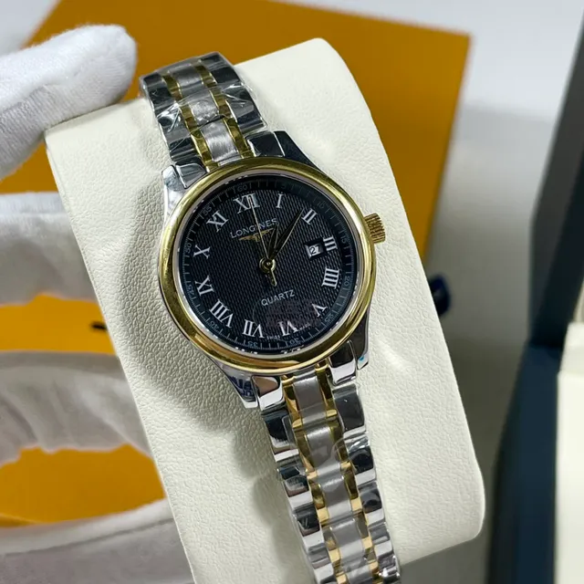 Longines Montre en acier inoxydable bicolore noir et or avec cadran guilloché de quartz 5