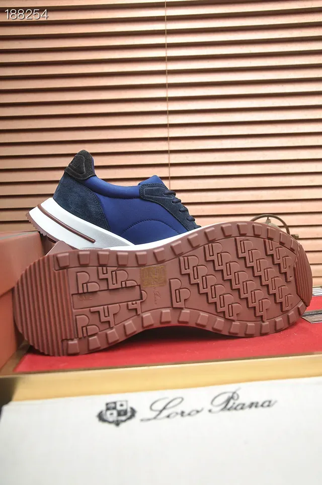 Loro Piana Tênis Lifestyle Azul e Marinho de Camurça e Nylon 2