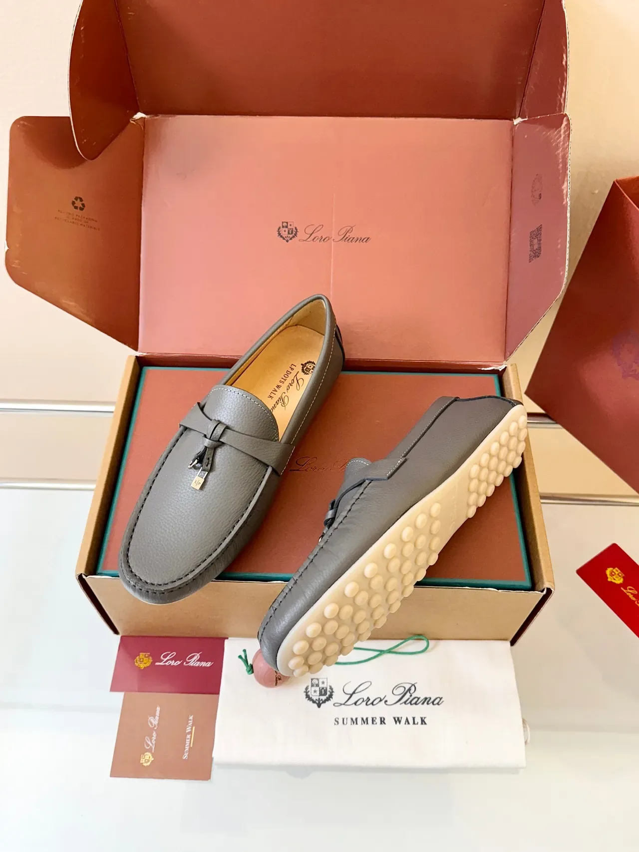 Mocassins Loro Piana Penny Cuir Granulé Gris 2