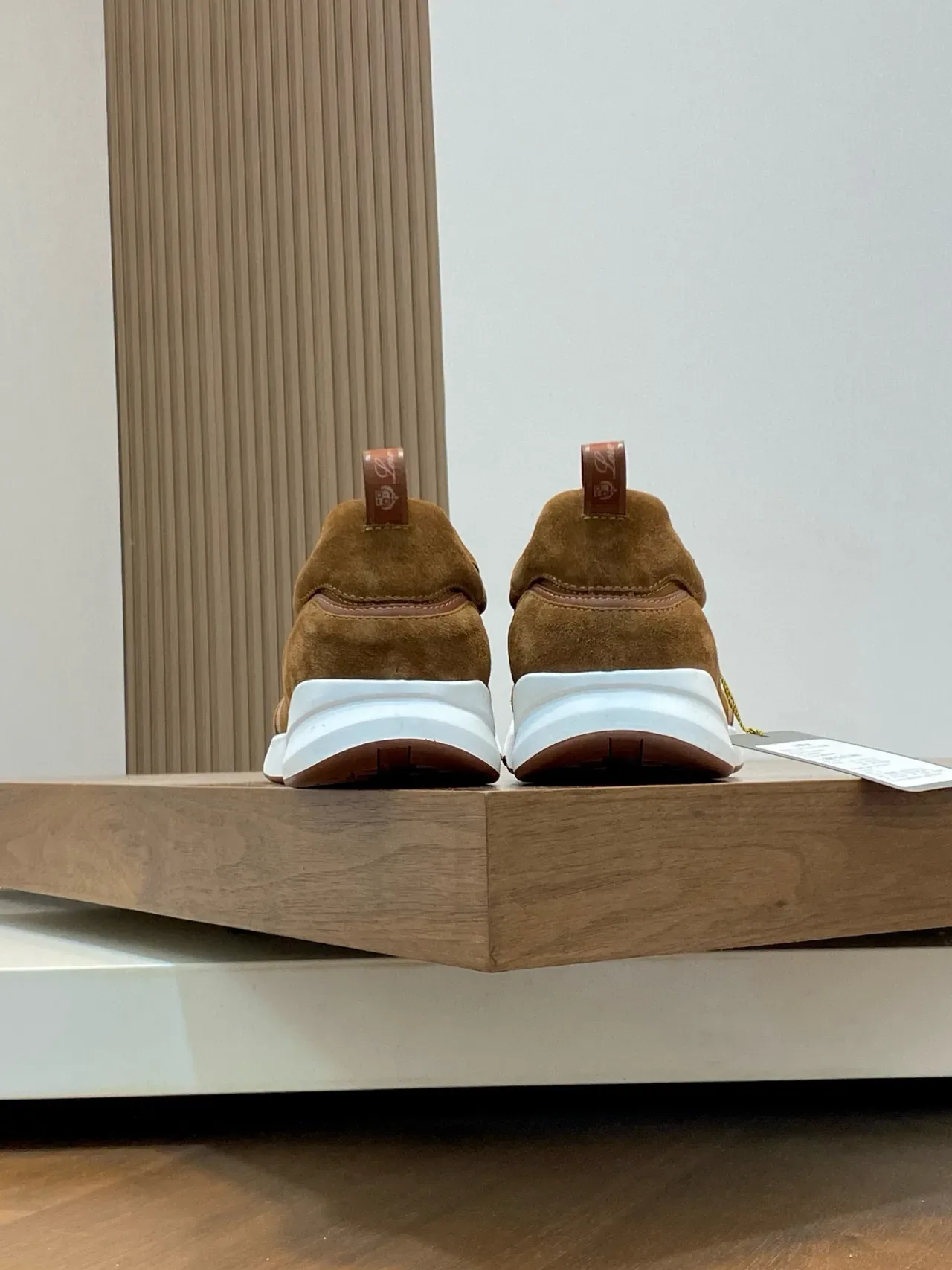 Loro Piana Chaussures Lifestyle en Suède et Textile de couleur Tan 8