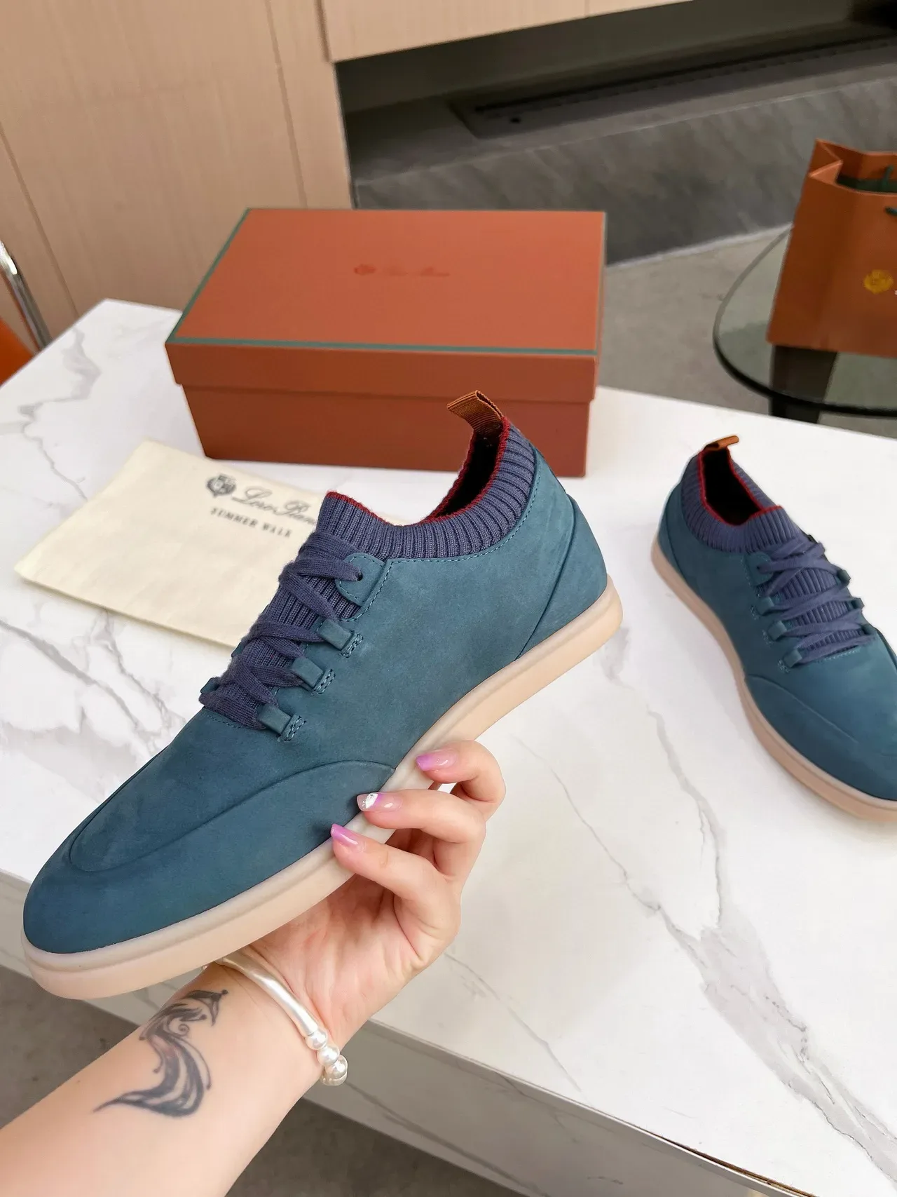 Loro Piana Chaussures lifestyle en daim color teal avec col tricoté 3