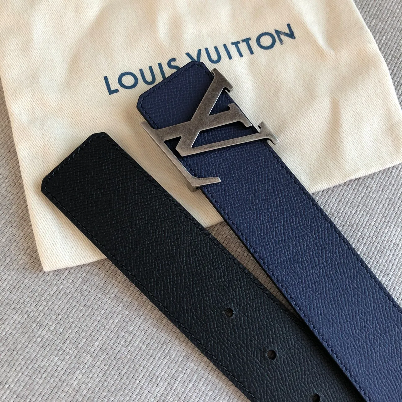 Louis Vuitton 40mm Smooth Black Navy Grain Two-Tone Leather Belt 2