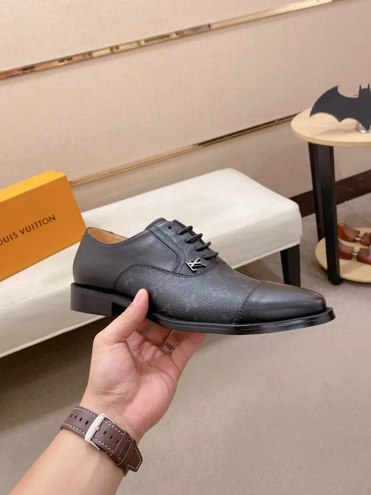 Louis Vuitton أسود بيج كاب تو جلد منسوج أمب أوكسفورد 4