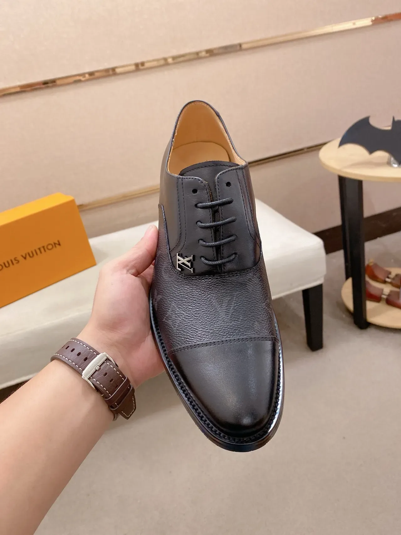 Louis Vuitton أسود بيج كاب تو جلد منسوج أمب أوكسفورد 5