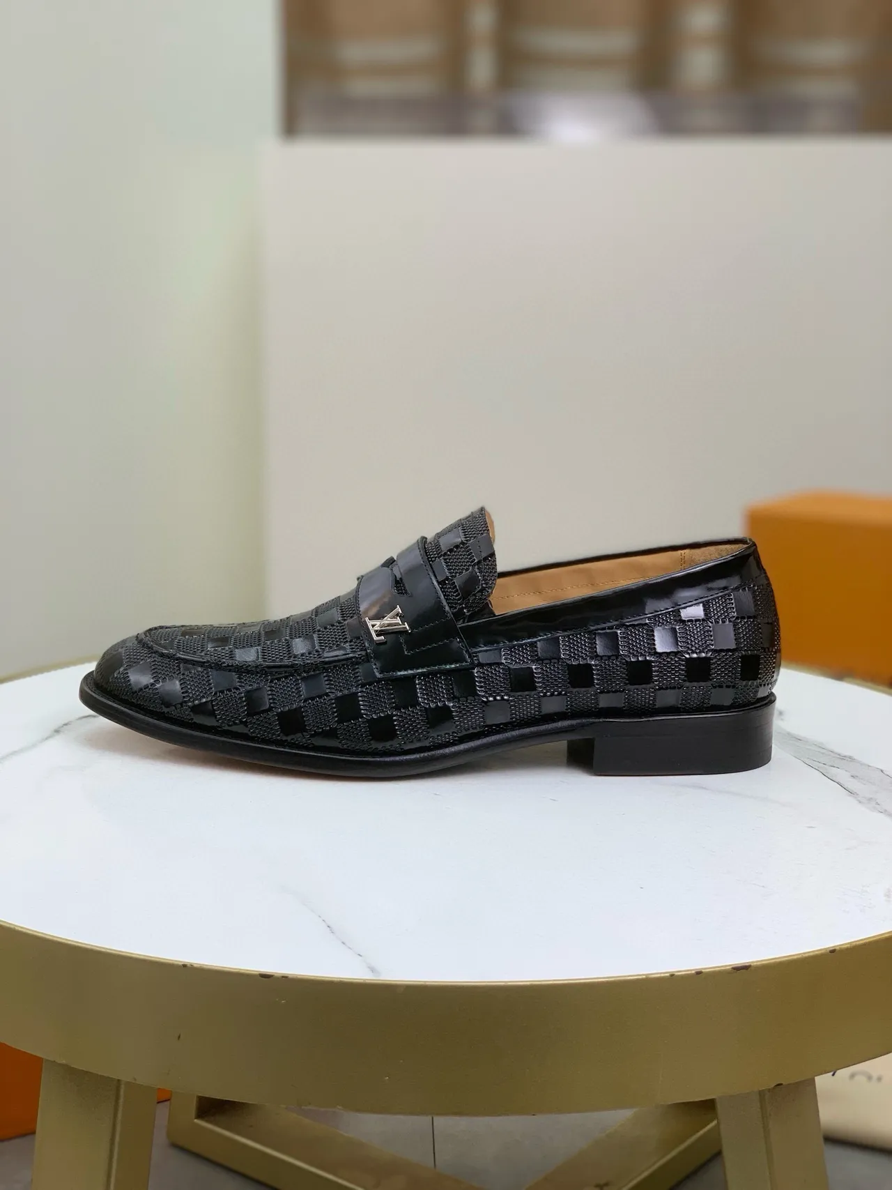 Louis Vuitton Noir Beige Tissé Monogramme Cuir Finition Patent Textura Moccasin 6