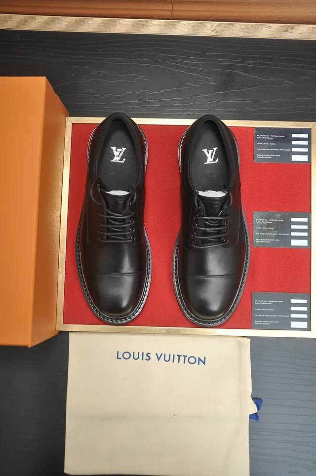 Louis Vuitton أحذية أكسفورد رأس كاب أسود 5