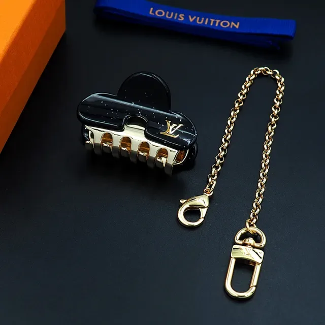 Louis Vuitton Black Gold Cloud-Shaped Resin-and-Metal Jewelry 2