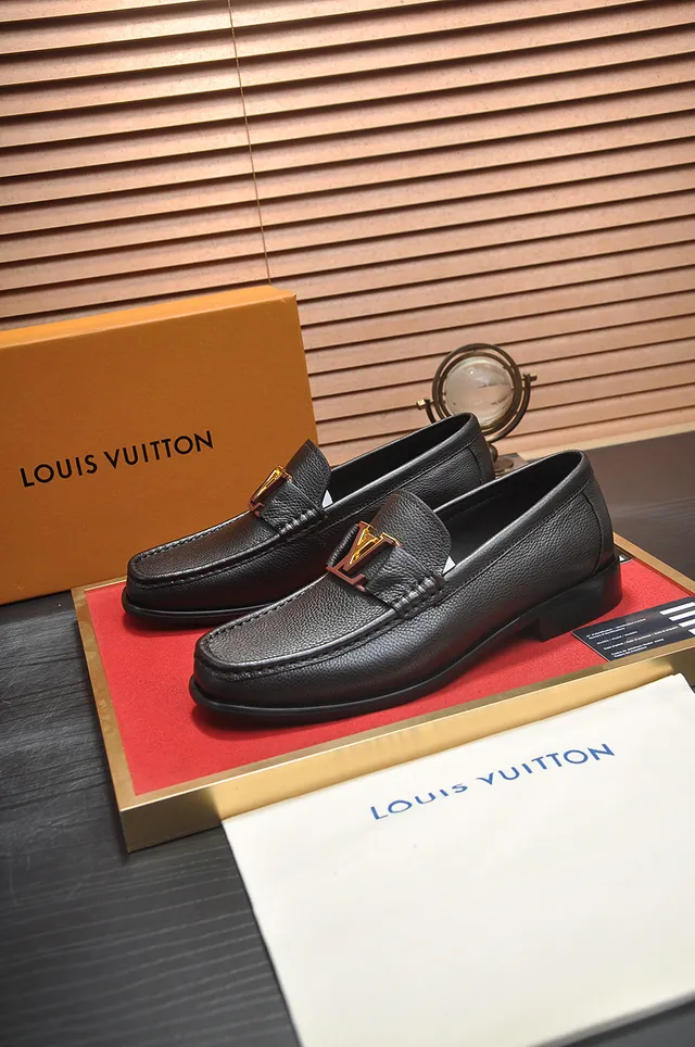 Louis Vuitton Black Gold Pebbled Leather Metal LV Logo Hardware Loafer 4