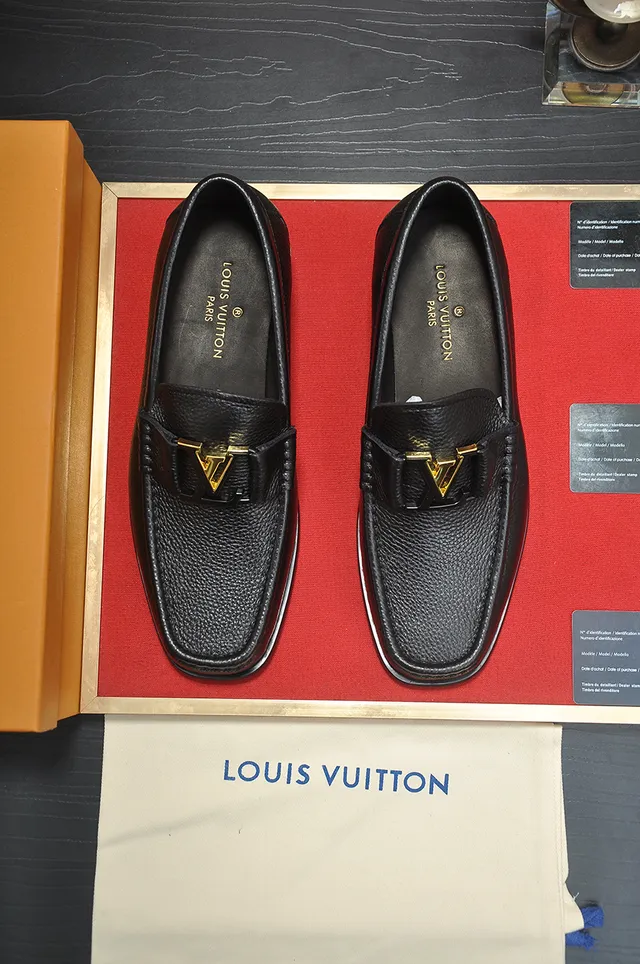 Louis Vuitton Black Gold Pebbled Leather Triangular Buckle Loafer 5