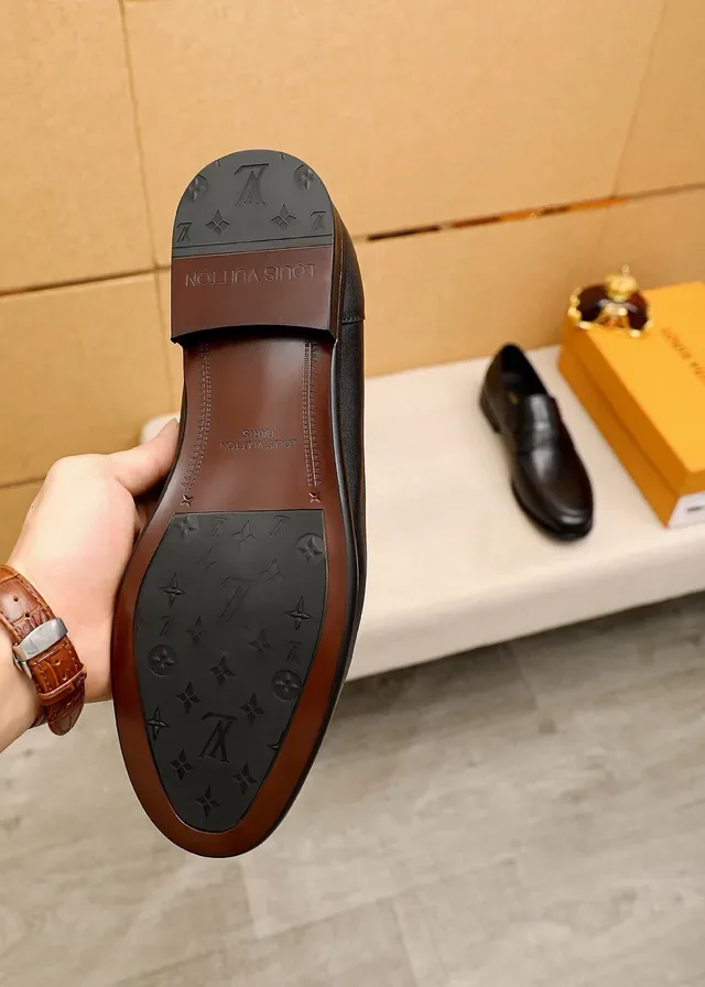 Louis Vuitton Black Leather Penny Strap Loafers 9