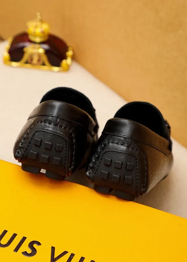 Louis Vuitton Black Silver Croc-Embossed Leather Horsebit Buckle Loafer 3