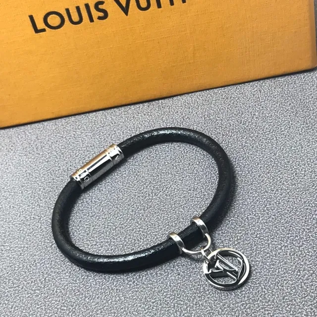 Louis Vuitton Black Silver Leather Cord Magnetic Clasp Bracelet 2