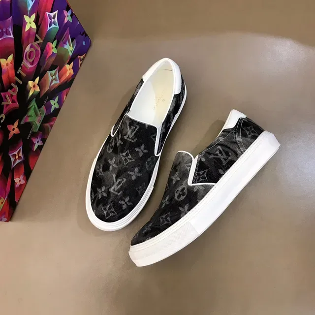 Louis Vuitton noir et blanc monogramme toile slip-on lifestyle chaussures 7