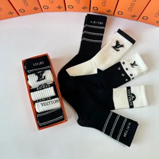 Louis Vuitton Black White Ribbed Cuff Contrasting Logo Embroidery Socks
