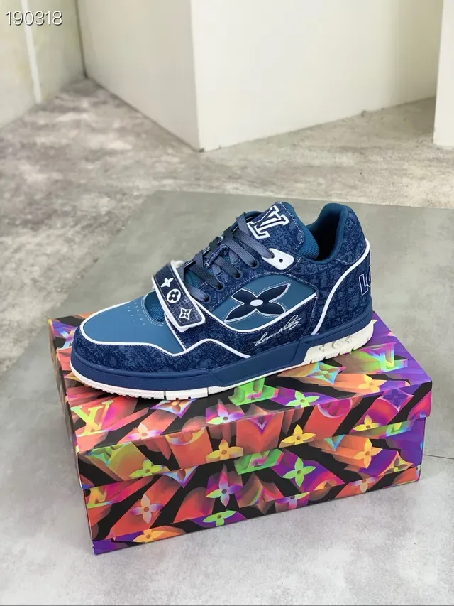 Louis Vuitton Blue White Monogrammed Strap Two-Tone Upper Lifestyle Sneakers 6
