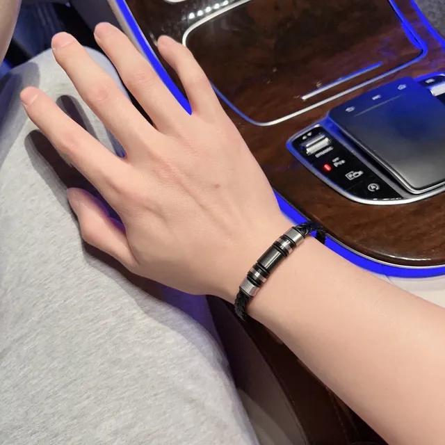 Louis Vuitton bracelet en cuir tressé et métallique 4