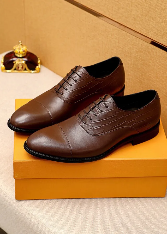 Louis Vuitton chaussures Oxford à bout cap marron croc embossé 3