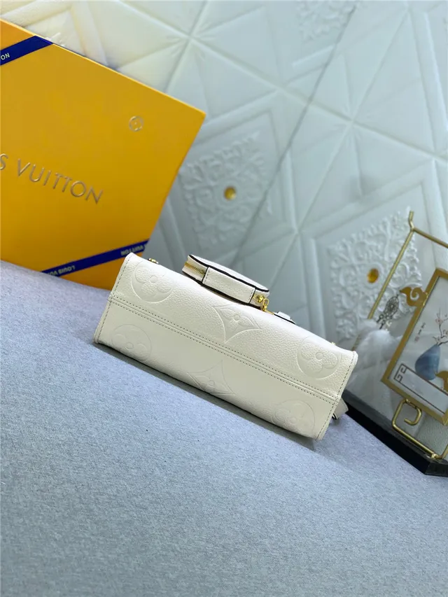 Louis Vuitton Capucines Beige Gold Structured Top-Handle Monogram Leather Handbag 8