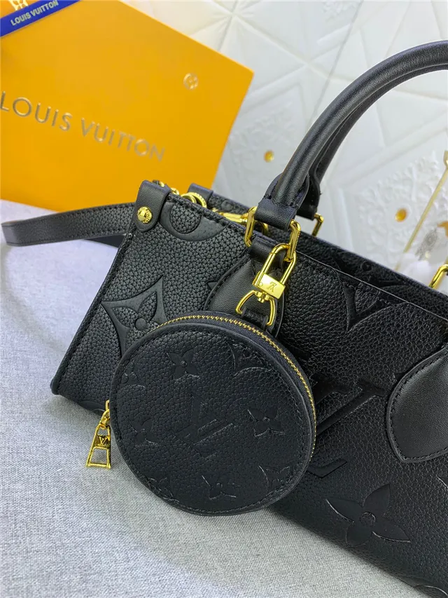 Louis Vuitton Capucines Beige Gold Structured Top-Handle Monogram Leather Handbag 14