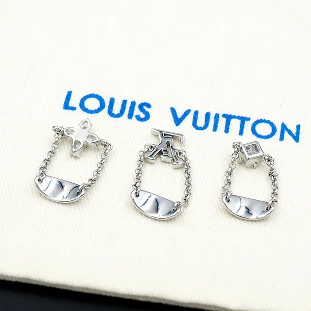 Louis Vuitton Chain-Linked Crystal Charm Rings 2