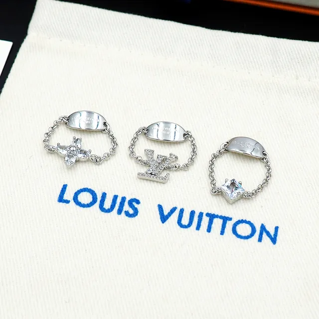 Louis Vuitton Chain-Linked Crystal Charm Rings 4