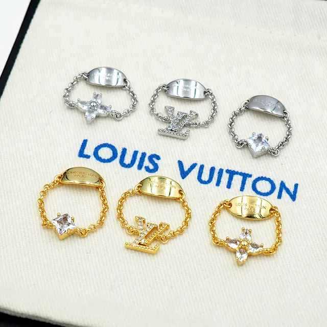 Louis Vuitton Chain-Linked Crystal Charm Rings 5