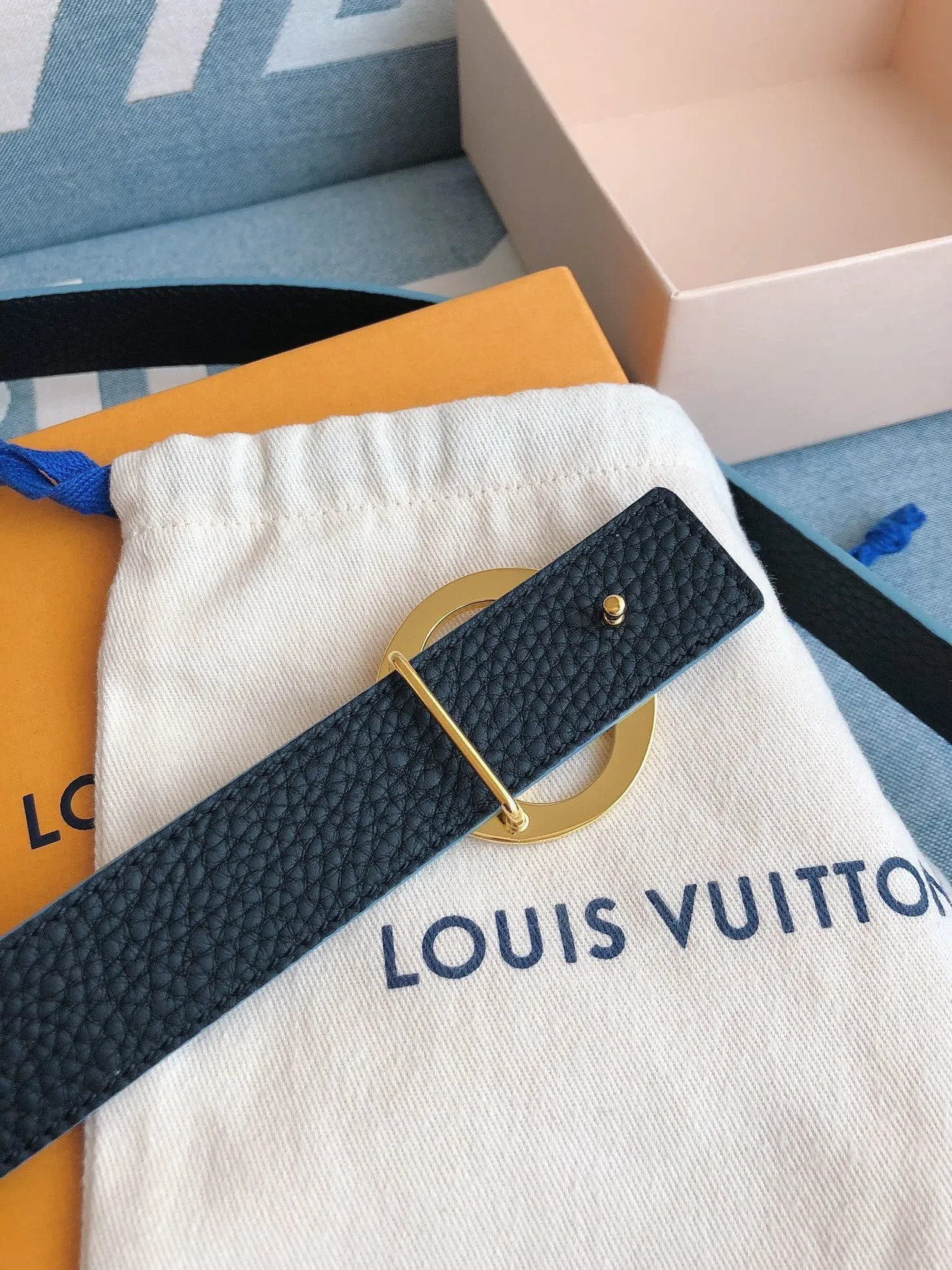 Louis Vuitton Circular Monogram Buckle Light Blue Leather Belt 6