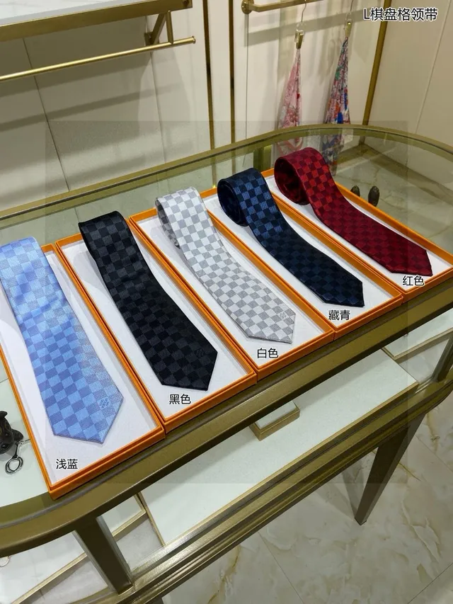 Louis Vuitton Damier Check Silk Necktie 3
