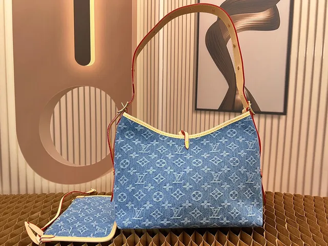 Louis Vuitton Denim Hobo Bleu Beige Monogramme Silhouette Décontractée Sac Hobo 6