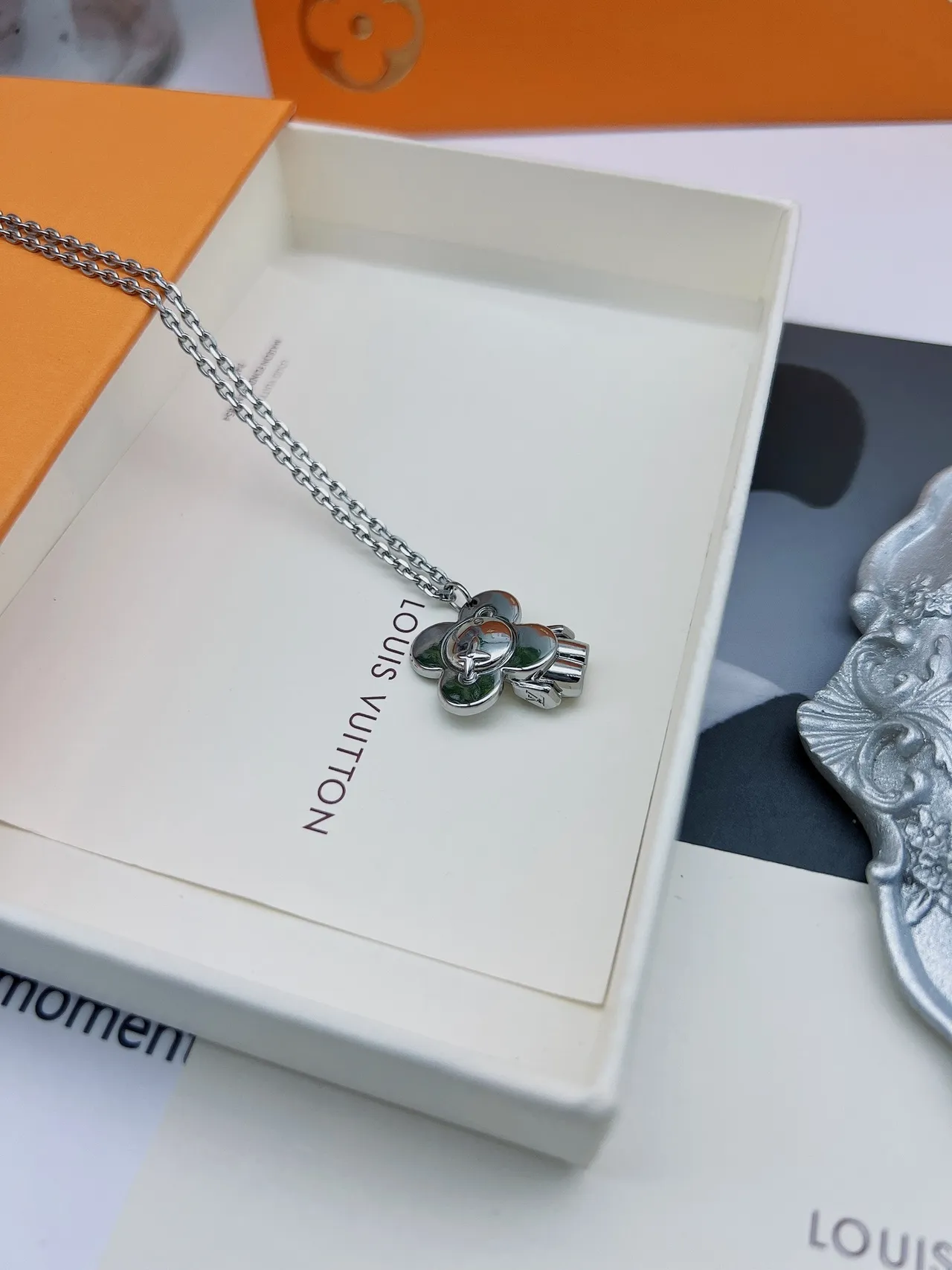 Louis Vuitton Flower Lock Silver-Tone Floral Pendant Necklace 2