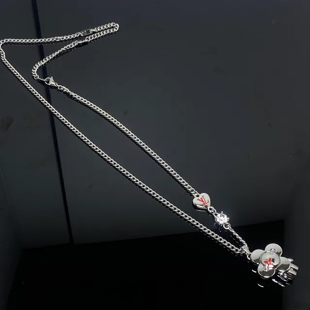 Louis Vuitton Flower Pendant Necklace Silver Red Curb Chain Heart Charm Necklace 4