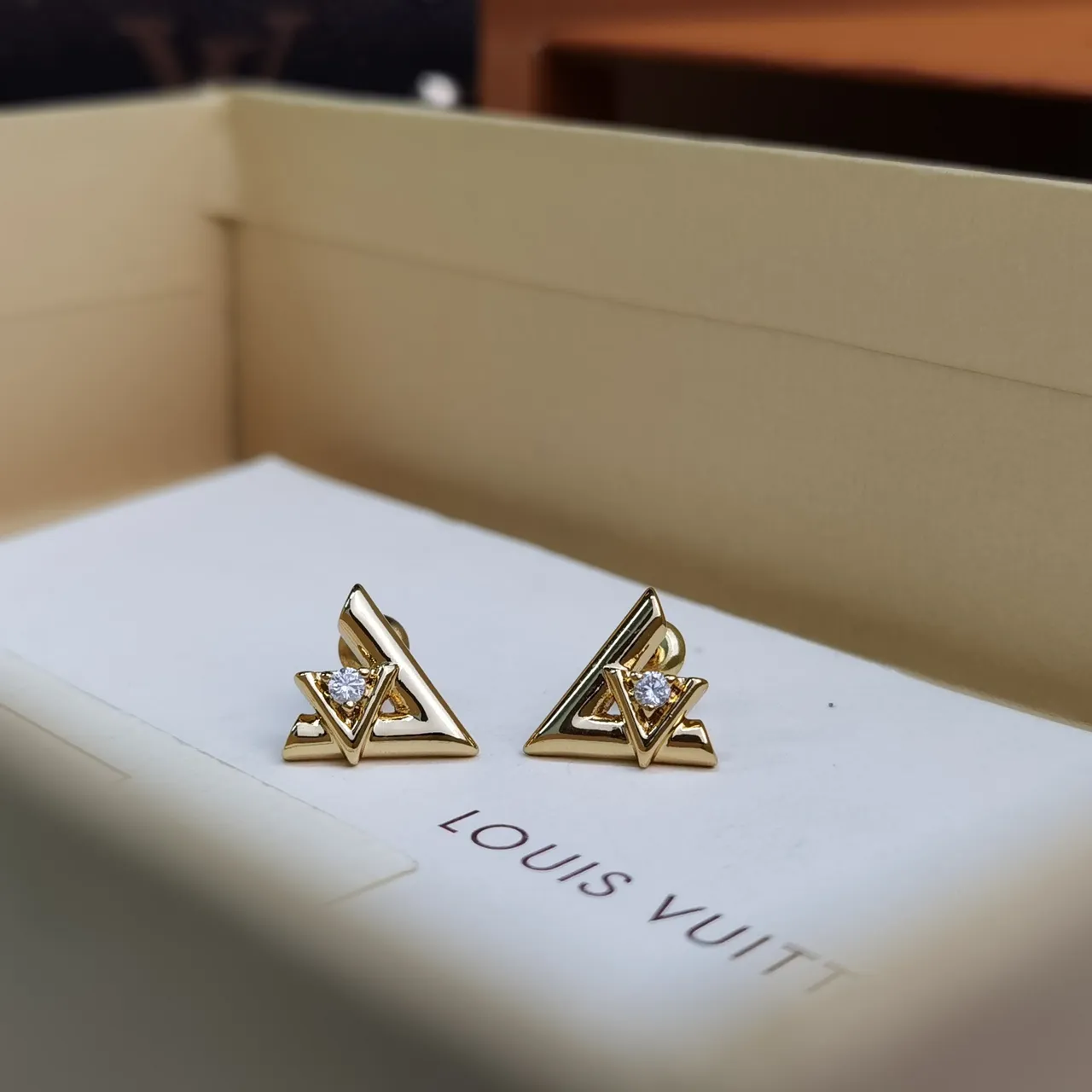 Louis Vuitton Geometric Triangular Crystal Gold-Tone Earrings 4
