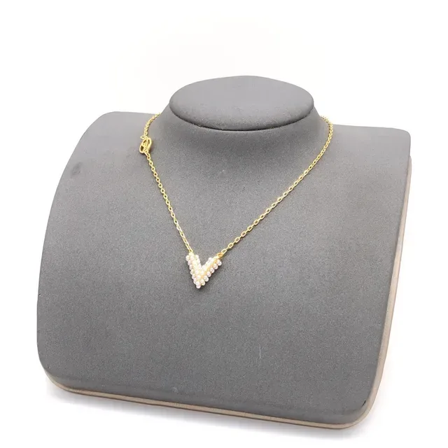 Louis Vuitton Gold Chain Pearl V-Shaped Pendant Necklace 3