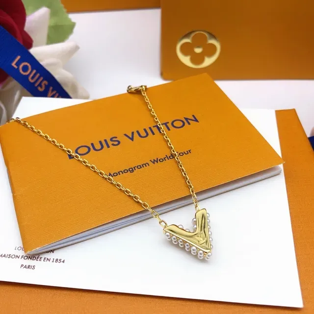 Louis Vuitton Gold Chain Pearl V-Shaped Pendant Necklace 6