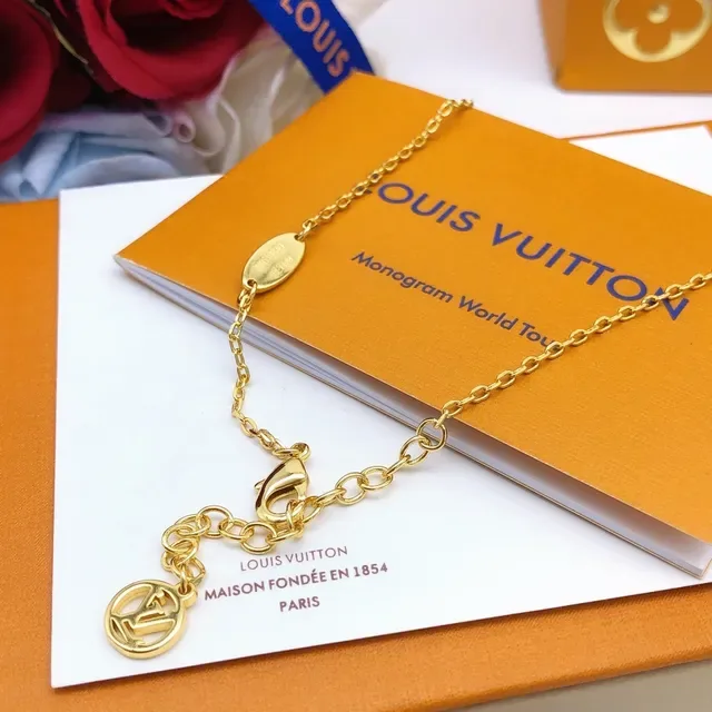 Louis Vuitton Gold Chain Pearl V-Shaped Pendant Necklace 8