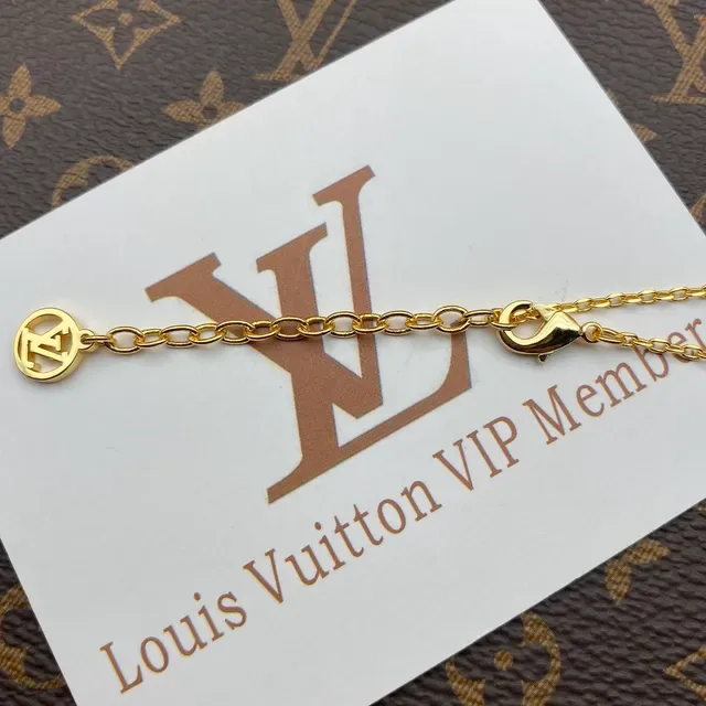 Louis Vuitton Gold Chain V-Shaped Pendant Necklace 5