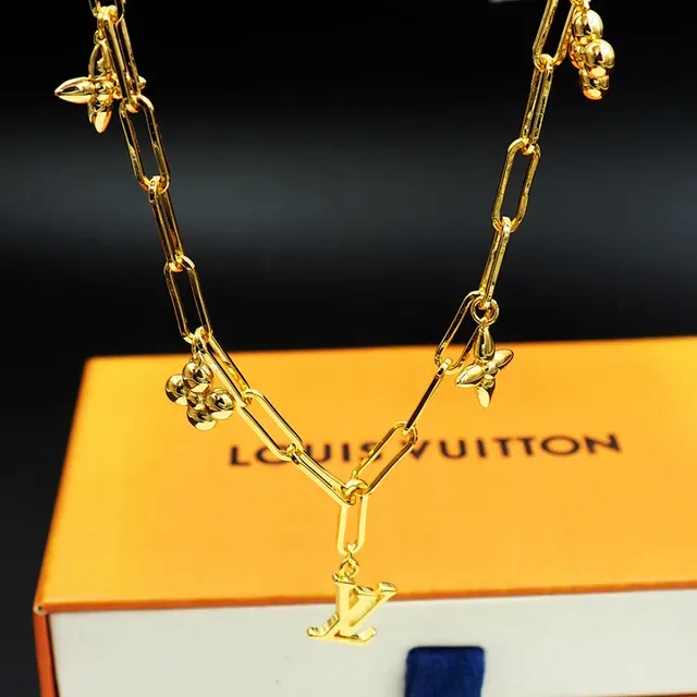 Louis Vuitton Gold Paperclip-Link Chain LV Monogram Pendant Necklace 2