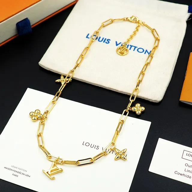 Louis Vuitton Gold Paperclip-Link Chain LV Monogram Pendant Necklace 7