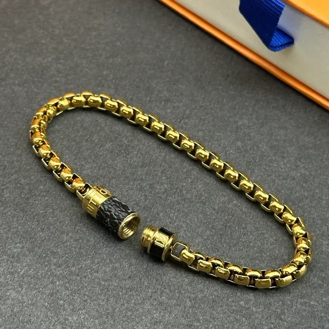 Louis Vuitton Gold Silver Chain-Link Cylindrical Clasp Bracelet 5