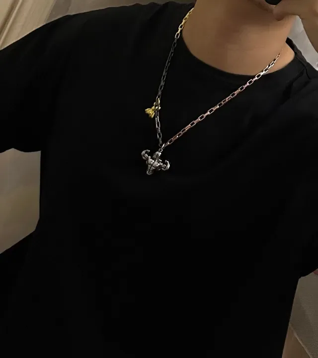 Louis Vuitton Gold Silver Multi-Tone Chain-Link Sculpted Metallic Pendants Necklace 2