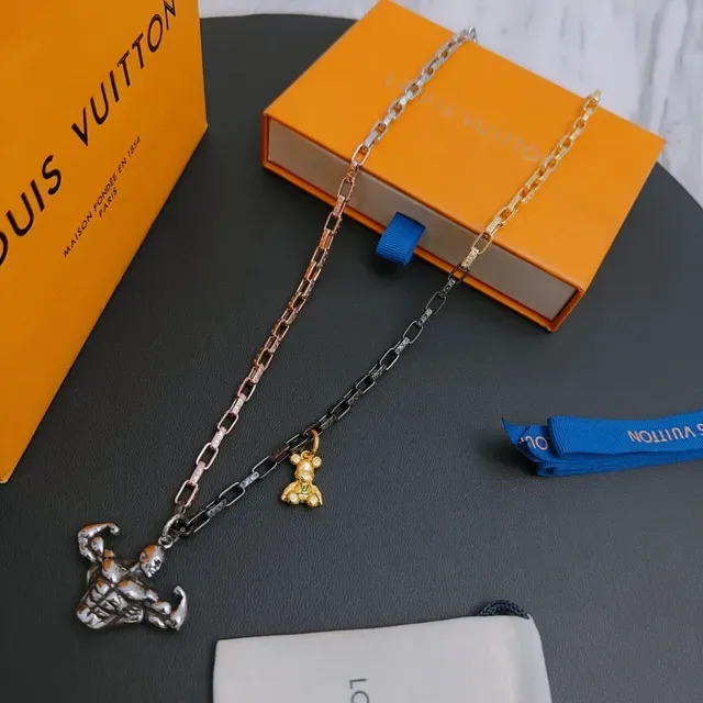 Louis Vuitton Gold Silver Multi-Tone Chain-Link Sculpted Metallic Pendants Necklace 5